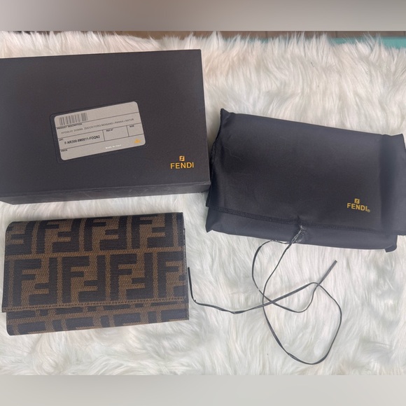 FENDI ZUCCA TRIFOLD WALLET - Picture 2 of 15